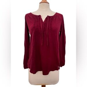 Women's Eddie Bauer Burgundy Longsleeve‎ Blouse.